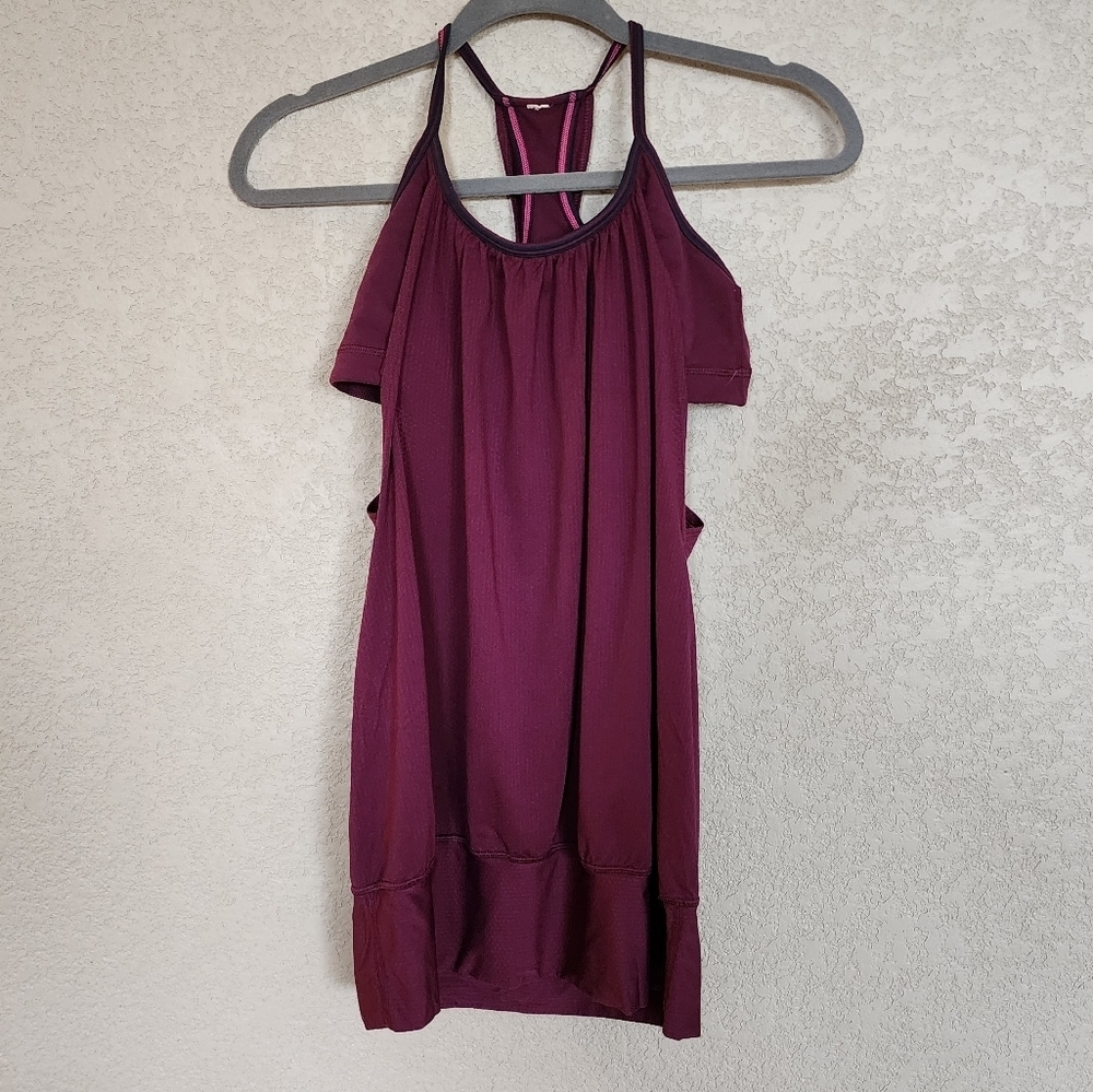 Lululemon bra and tank top size 6
